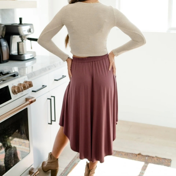 Sozy Gwendolyn Midi Skirt EUC - Picture 4 of 9